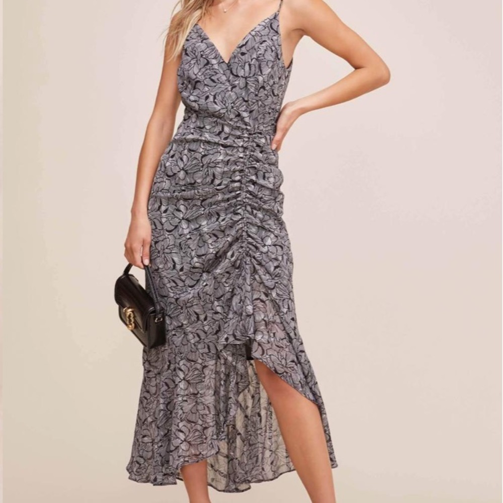 ASTR Mariah floral midi dress